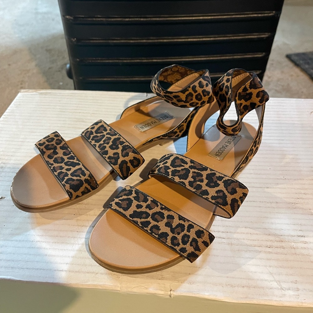 Steve Madden Sandal